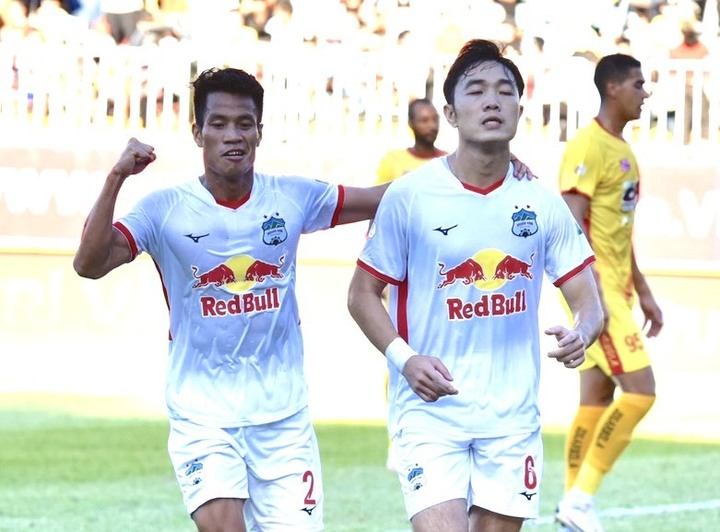 HLV Petrovic: HAGL có nhiều cơ hội vô địch V-League 2022 - 1