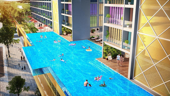 Kiệt tác bể bơi đáy kính ở Quảng Bình có gì thu hút giới đầu tư và du khách? - 1