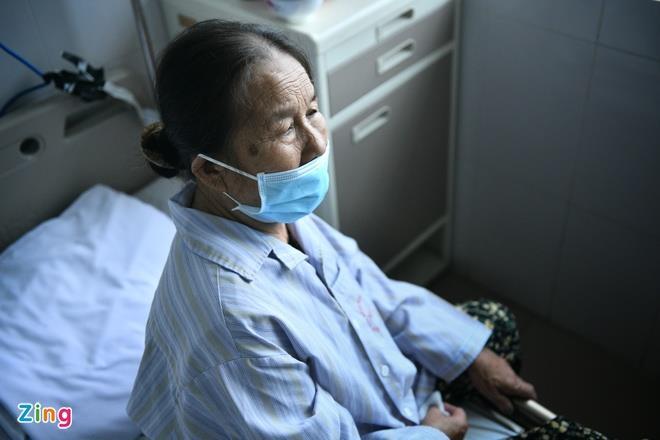 Bệnh nhân cúm A: 'Cả đời tôi chưa bao giờ ốm thế này’ - 1