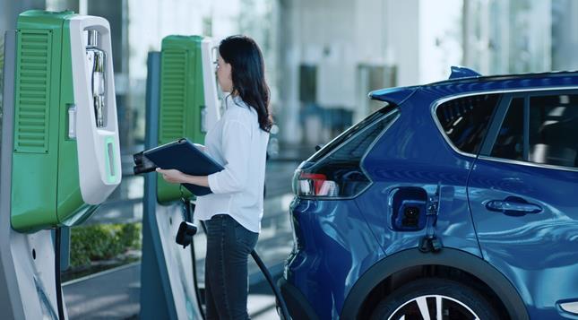 6 mẹo chăm sóc ô tô điện giữa nắng nóng - 2