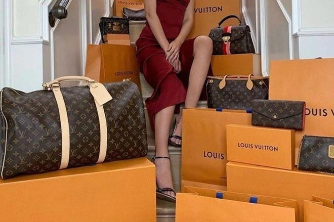 Vì sao cặp vợ chồng Singapore lừa trót lọt 23 triệu USD tiền đồ hiệu? - 4