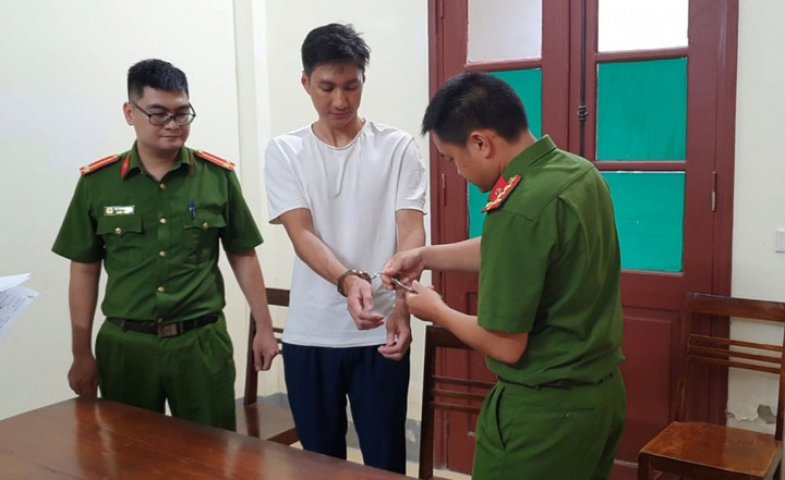 Bắt một đối tượng trong đường dây đánh bạc nghìn tỷ của Phan Sào Nam - 1