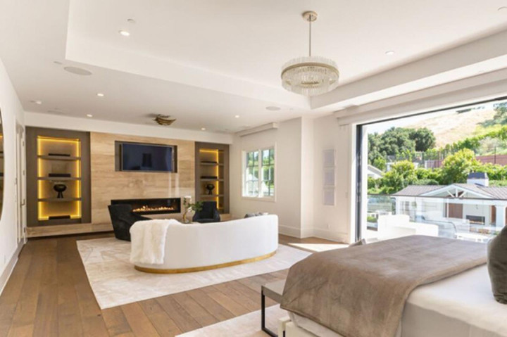 Ngắm biệt thự giá 26 triệu USD của 'nữ hoàng nhạc pop' Madonna - 9