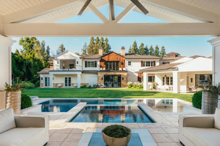 Ngắm biệt thự giá 26 triệu USD của 'nữ hoàng nhạc pop' Madonna - 10