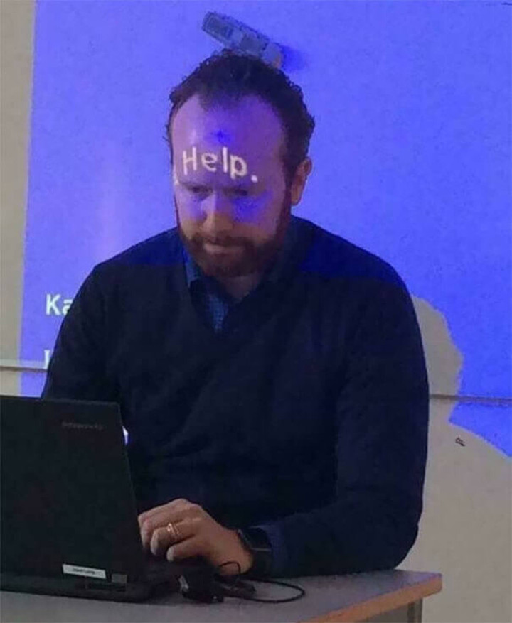 Khoảnh khắc gây hiểu lầm khiến người qua đường phải căng mắt nhìn lại vài lần - 10