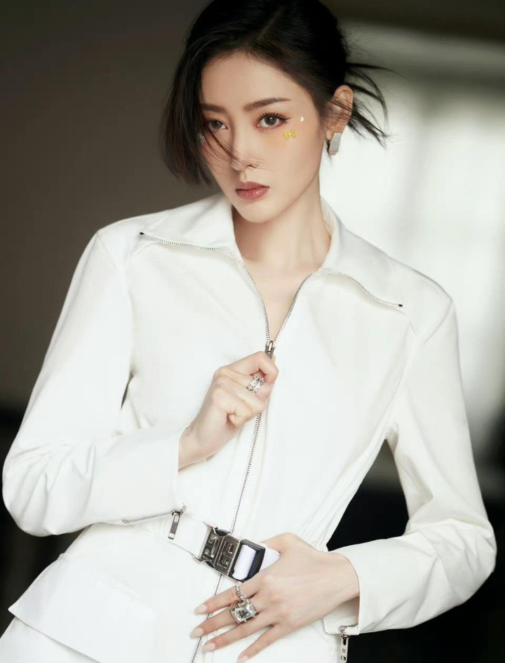 Giảm cân kiểu cực đoan, Phạm Băng Băng bị chỉ trích - 6