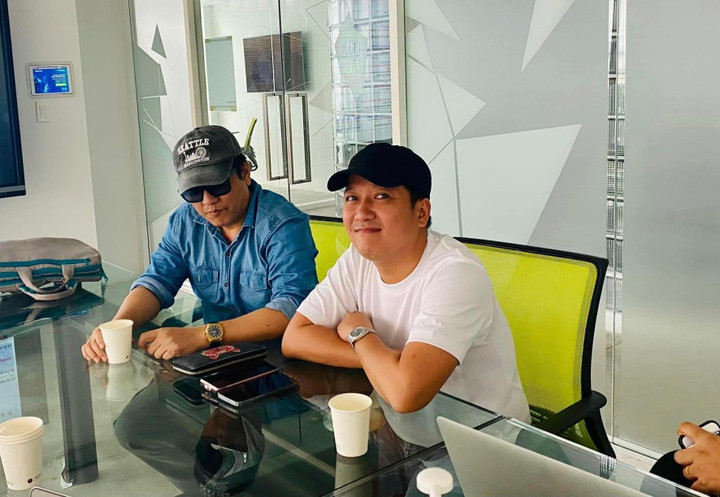 Sao Việt 28/7: Tình cũ Trấn Thành khoe ảnh ngọt ngào bên chồng điển trai - 4