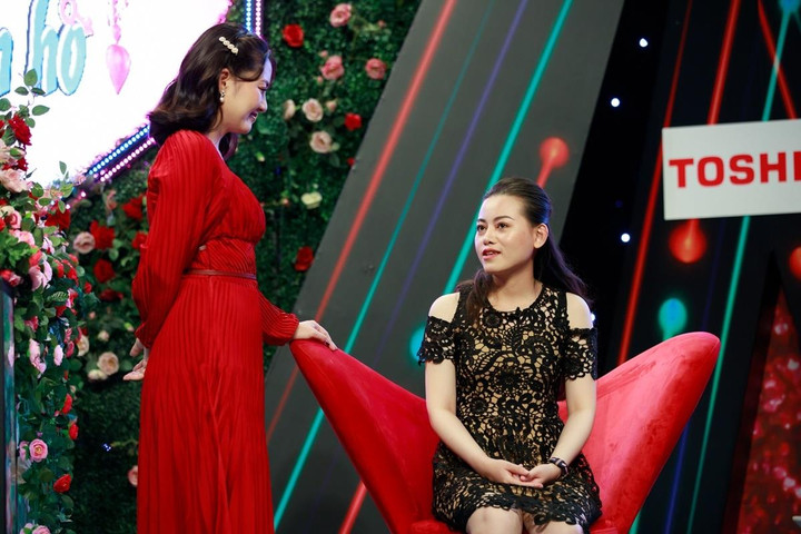 Hát tặng ca khúc 'Tình yêu diệu kỳ', chàng trai khiến cô giáo tiếng Anh mở lòng - 2