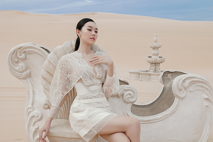 Á hậu Tường San ngày càng xinh đẹp sau khi sinh con - 2