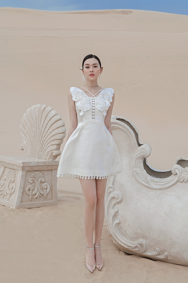 Á hậu Tường San ngày càng xinh đẹp sau khi sinh con - 3