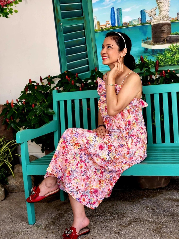 'Người đẹp Tây Đô' Việt Trinh sống thế nào sau khi giải nghệ? - 9