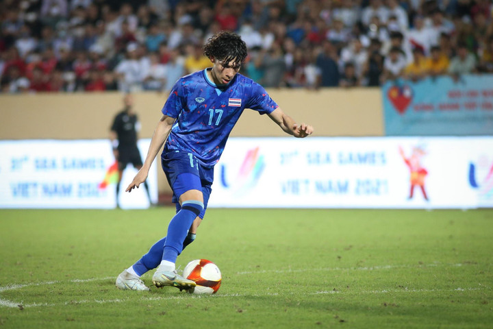 Cựu HLV Thái Lan: 'Bóng đá Việt Nam sẽ rất mạnh trong tương lai' - 1