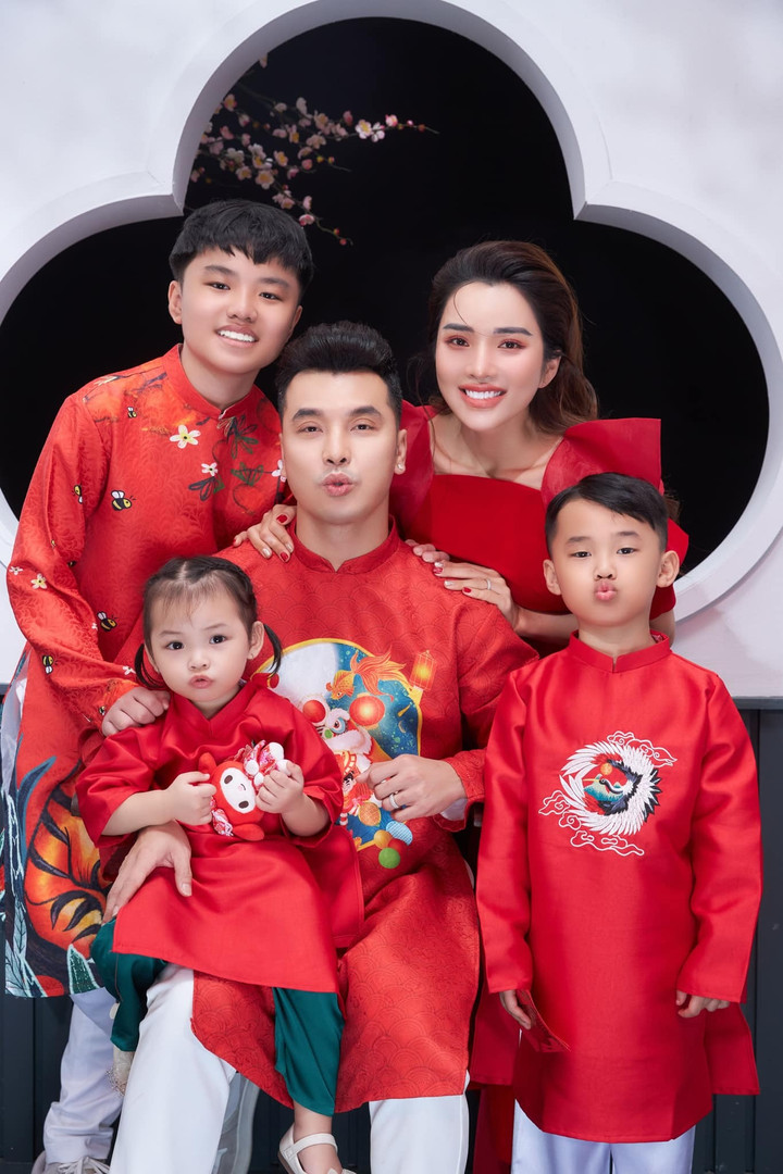 Sau 20 năm tan rã, các mỹ nam nhóm nhạc 1088 giờ ra sao? - 4