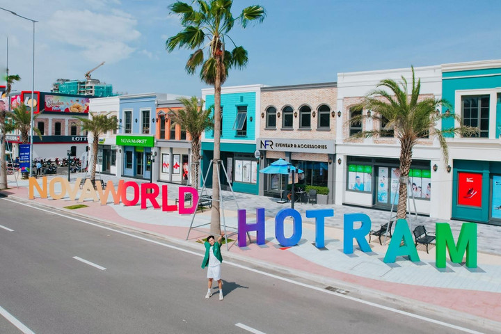 Dàn sao Việt thích thú 'oanh tạc' NovaWorld Ho Tram - 3