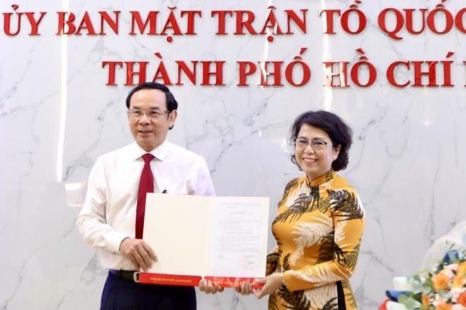 Chủ tịch Ủy ban MTTQ Việt Nam TP.HCM làm Bí thư Quận ủy quận 1 - 1