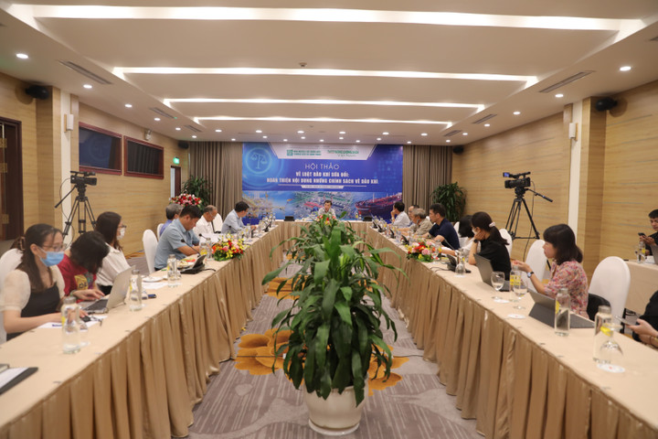 Xem xét bổ sung hoàn thiện về các chính sách dầu khí - 1