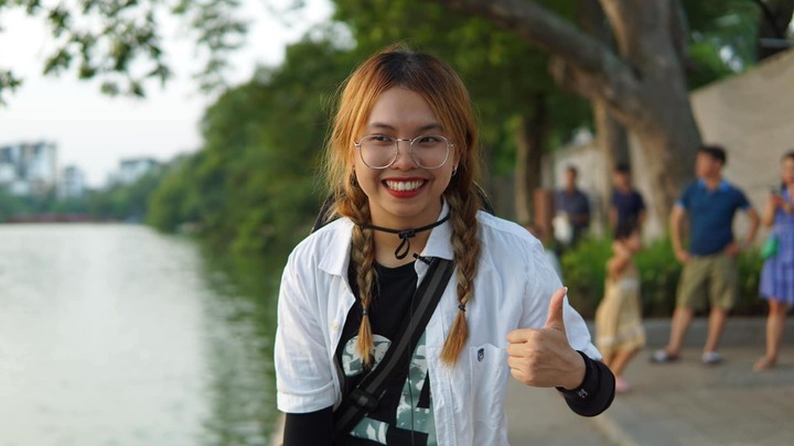 Hot TikToker là sinh viên xuất sắc Đại học Thương mại - 2