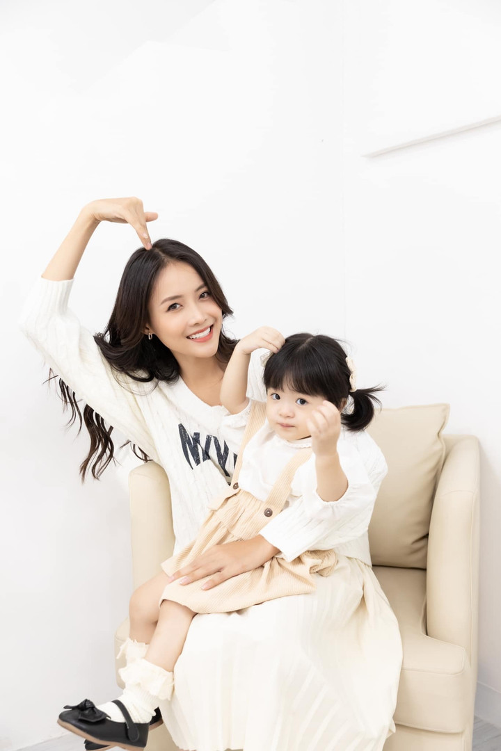 Sao Việt 1/8: Bằng Kiều đi chơi cùng vợ cũ và các con trai - 4