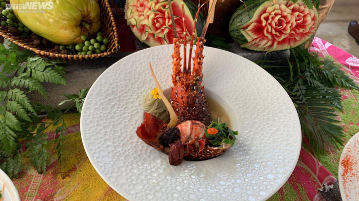 '100 món ăn chế biến từ tôm hùm' xác lập kỷ lục Guiness Việt Nam - 11
