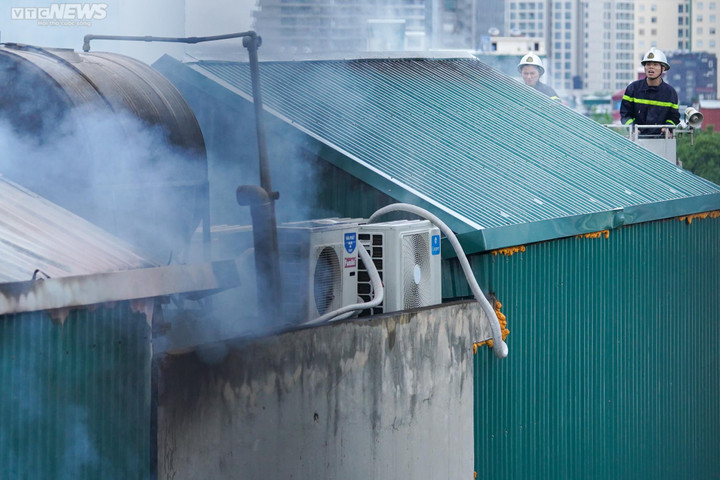 Ba chiến sĩ cảnh sát PCCC hy sinh khi chữa cháy quán karaoke ở Hà Nội - 1