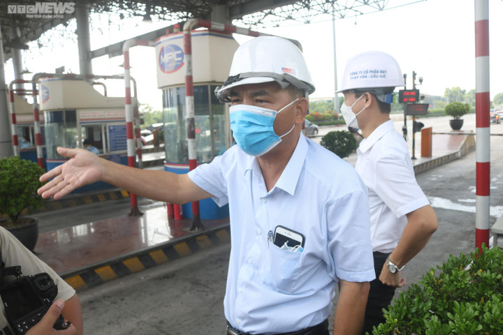 Barie làn ETC trạm Pháp Vân - Cầu Giẽ gặp lỗi, nhiều tài xế phải trả tiền mặt - 5