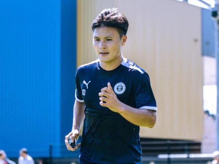 Quang Hải: Nỗ lực vượt khó, thích nghi với cuộc sống tại Pau FC - 1