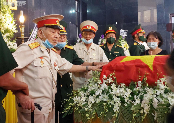 Anh hùng Kostas Nguyễn Văn Lập: Thây tôi về Hy Lạp, linh hồn tôi ở lại Việt Nam - 2