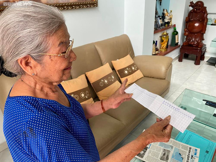 NSƯT Phi Điểu: Tuổi 91 vẫn tự chạy xe máy đi diễn, dạo phố mỗi ngày - 8