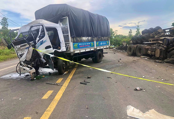 Tai nạn liên hoàn trên đường Hồ Chí Minh, nhiều người bị thương nặng - 1