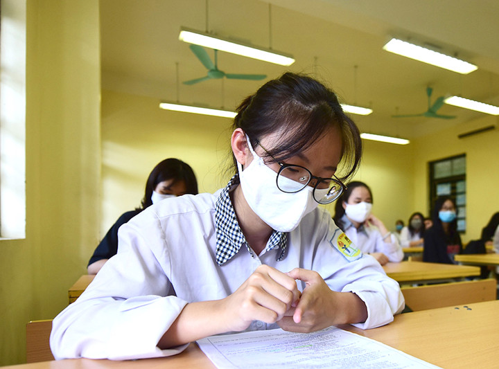 Thêm nhiều đại học top đầu có điểm sàn xét tuyển cao nhất 23 điểm - 1