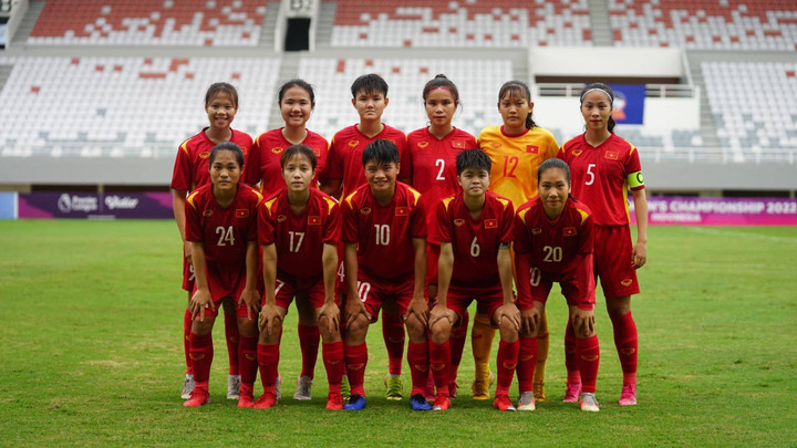 Thắng đậm U18 Myanmar, U18 nữ Việt Nam vào chung kết Đông Nam Á - 1