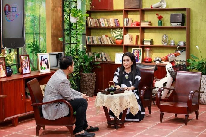 Ngôi sao cải lương Thanh Hằng 16 tuổi lên xe hoa, 'ở ẩn' 15 năm giữ tổ ấm - 1