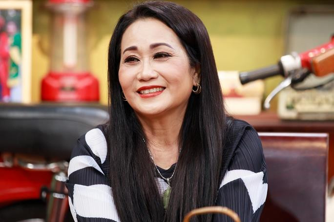 Ngôi sao cải lương Thanh Hằng 16 tuổi lên xe hoa, 'ở ẩn' 15 năm giữ tổ ấm - 3