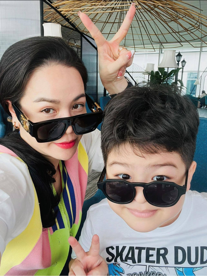 Sao Việt 4/8: Con gái Phi Nhung về Việt Nam thăm các em nuôi - 8