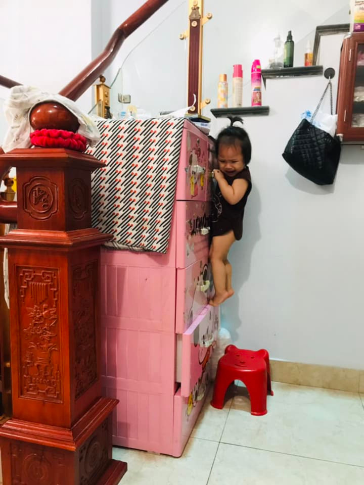 Loạt trò nghịch hú hồn của trẻ con làm bố mẹ '3 phần đau đớn, 7 phần gục ngã' - 7