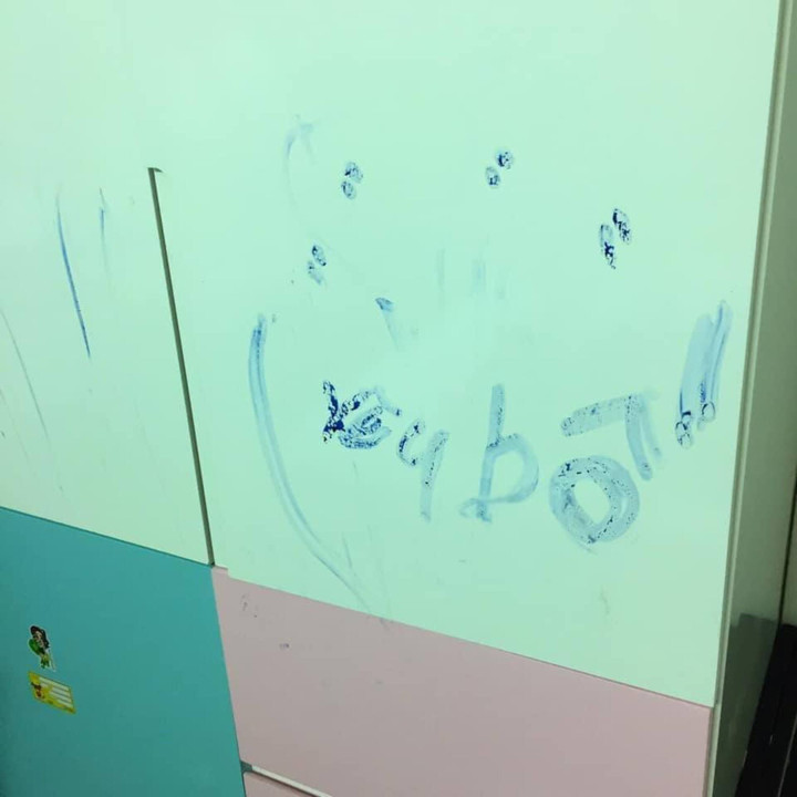 Loạt trò nghịch hú hồn của trẻ con làm bố mẹ '3 phần đau đớn, 7 phần gục ngã' - 3