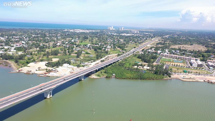 Chuyên gia 'hiến kế' phát triển bền vững đô thị biển Việt Nam - 3