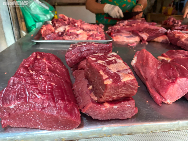 Giá thịt heo 'nhảy múa' không ngừng: Chợ ế ẩm, tiểu thương ngao ngán - 7