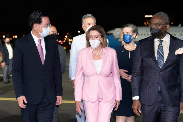 Chủ tịch Hạ viện Mỹ Nancy Pelosi đến Đài Bắc - 3