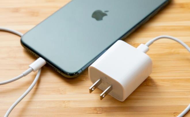 Những thói quen khiến smartphone dễ hỏng - 2