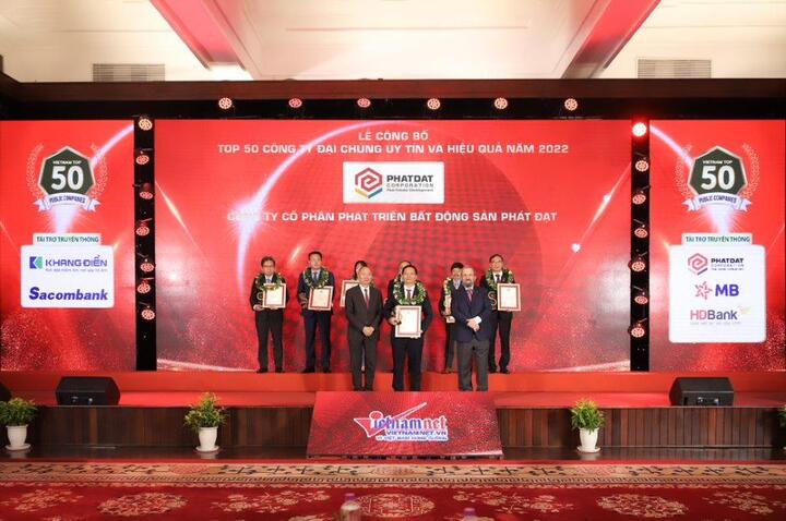Phát Đạt được vinh danh Top 50 Công ty đại chúng uy tín và hiệu quả năm 2022 - 1