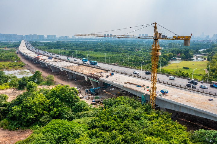 Nhà đầu tư phía Nam săn tìm 'siêu phẩm' Vinhomes Ocean Park 2 – The Empire - 2