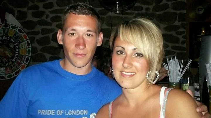 Cặp đôi đính hôn chỉ sau 2 ngày quen biết khi đi du lịch và cái kết đẹp như phim - 1