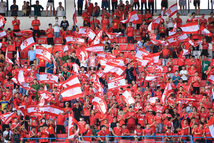 CLB Hải Phòng phải đá sân không khán giả, VPF yêu cầu thắt chặt an ninh - 1