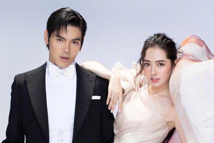 Hướng Tả phản bội Quách Bích Đình ảnh 3 Cảnh bẽ bàng của nhiều sao Hoa ngữ khi lấy chồng giàu - 3