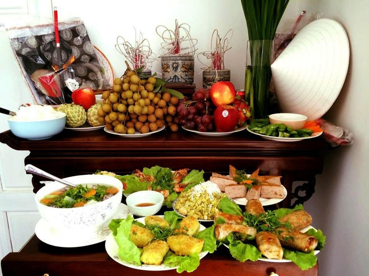 Cúng rằm tháng 7 nên làm cỗ chay hay cỗ mặn? - 1