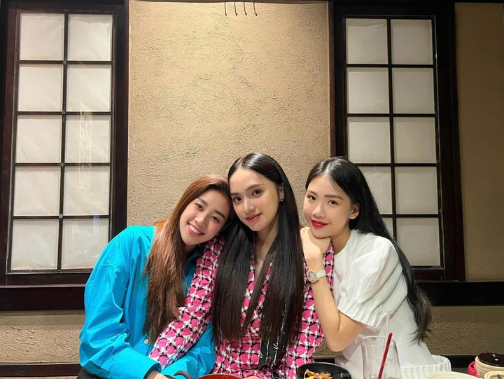 Sao Việt 6/8: Gia đình Việt Hương thuê trực thăng riêng để đi du lịch - 7