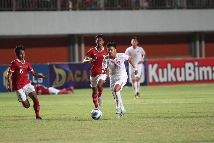 Trực tiếp bóng đá U16 Việt Nam 1-2 U16 Indonesia: U16 Việt Nam nhì bảng - 2