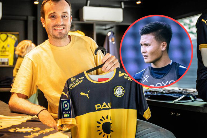 Quang Hải tạo sức hút lớn, áo đấu Pau FC đắt hàng chưa từng thấy - 1