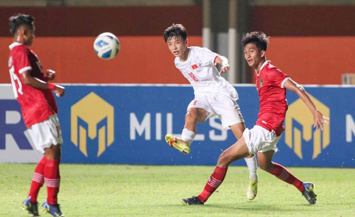 HLV Nguyễn Quốc Tuấn: U16 Việt Nam chịu thiệt thòi từ quyết định của trọng tài - 1